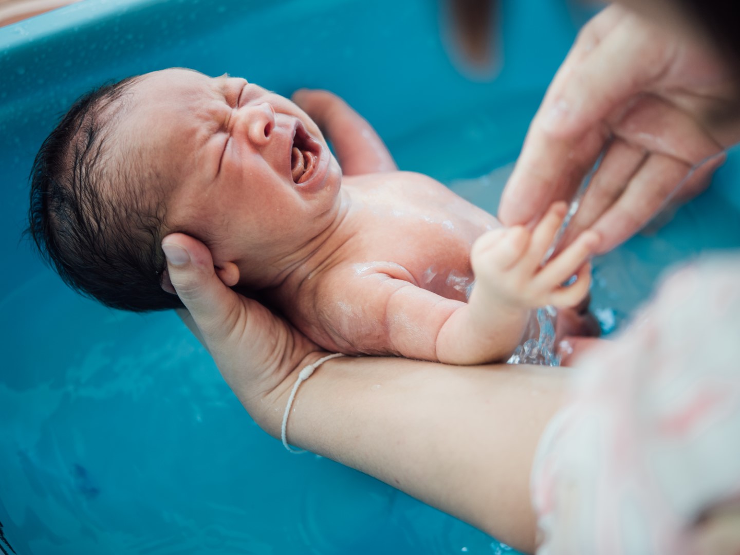 avantajele pentru bebelus ale nasterii prin cezariana