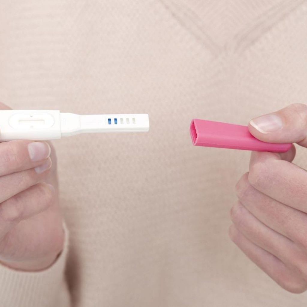 La Cat Timp Dupa Sangerarea De Nidatie Se Pozitiveaza Testul Test de sarcina. Cand trebuie facut - Dacia Medical Center